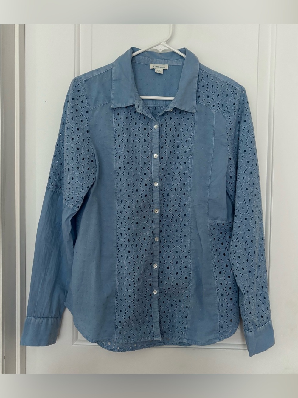 Sundance blue eyelet lace button down shirt medium 100% cotton lightweight